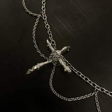 Load image into Gallery viewer, the thorn necklace
